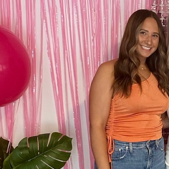 Meet your Posher, Shelby - Picture 1 of 1